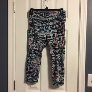 Lululemon crops culture clash fast and free